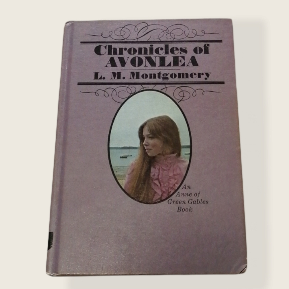 Vintage 1970s Chronicles of Avonlea Hardcover Book